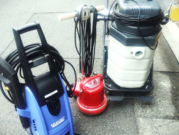 【ポリッシャー・ウェットバキューム・高圧洗浄機】レンタルご利用頂きました。 【ポリッシャー・ウェットバキューム・高圧洗浄機】レンタルご利用頂きました。