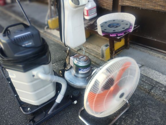 【ポリッシャー・ウェットバキューム・送風機】レンタルご利用頂きました。 【ポリッシャー・ウェットバキューム・送風機】レンタルご利用頂きました。